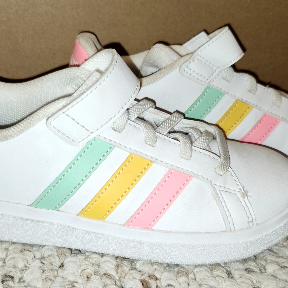 ADIDAS Grand Court (multicolor) - little girls 13